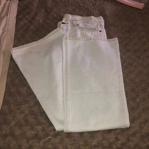 Boot cut/flare leg/almost bell bottoms